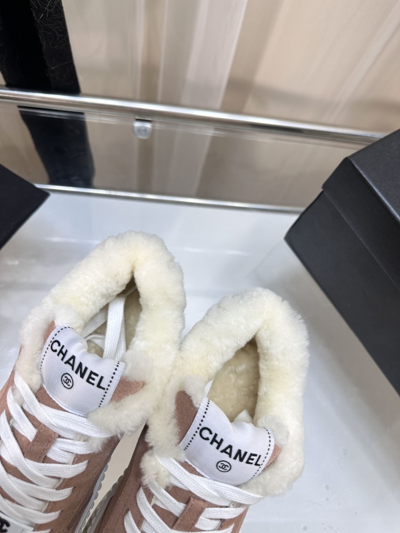 Ch**el sport shoes